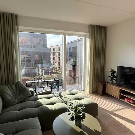 Carlsberg Stunning W Balcony Apartment *