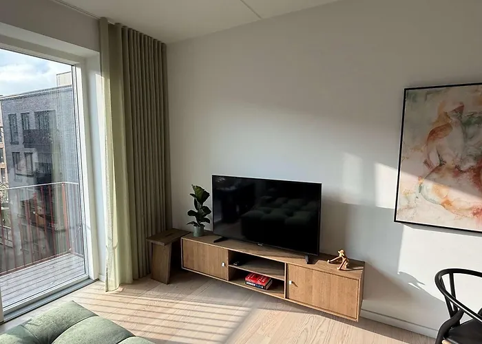 Carlsberg Stunning W Balcony Daire